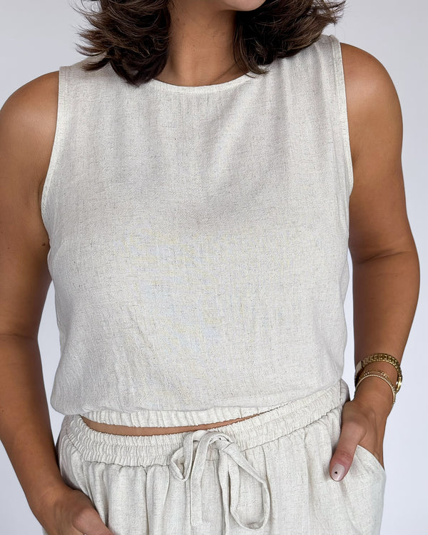 Capri Elastic Hem Top