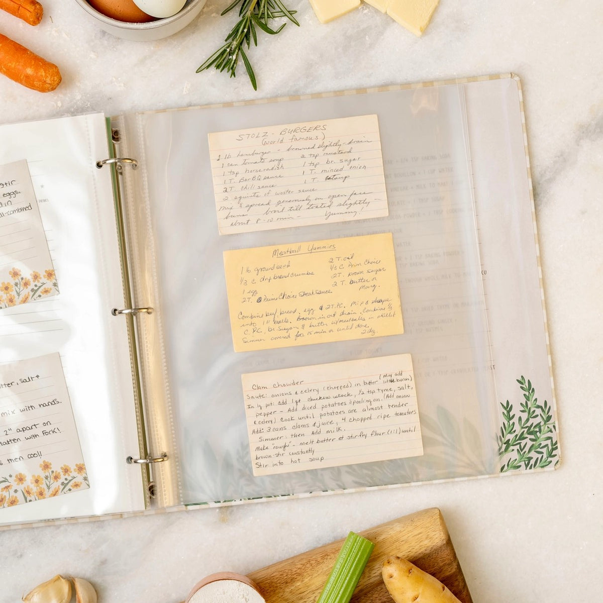 Beige Gingham Large Recipe Binder