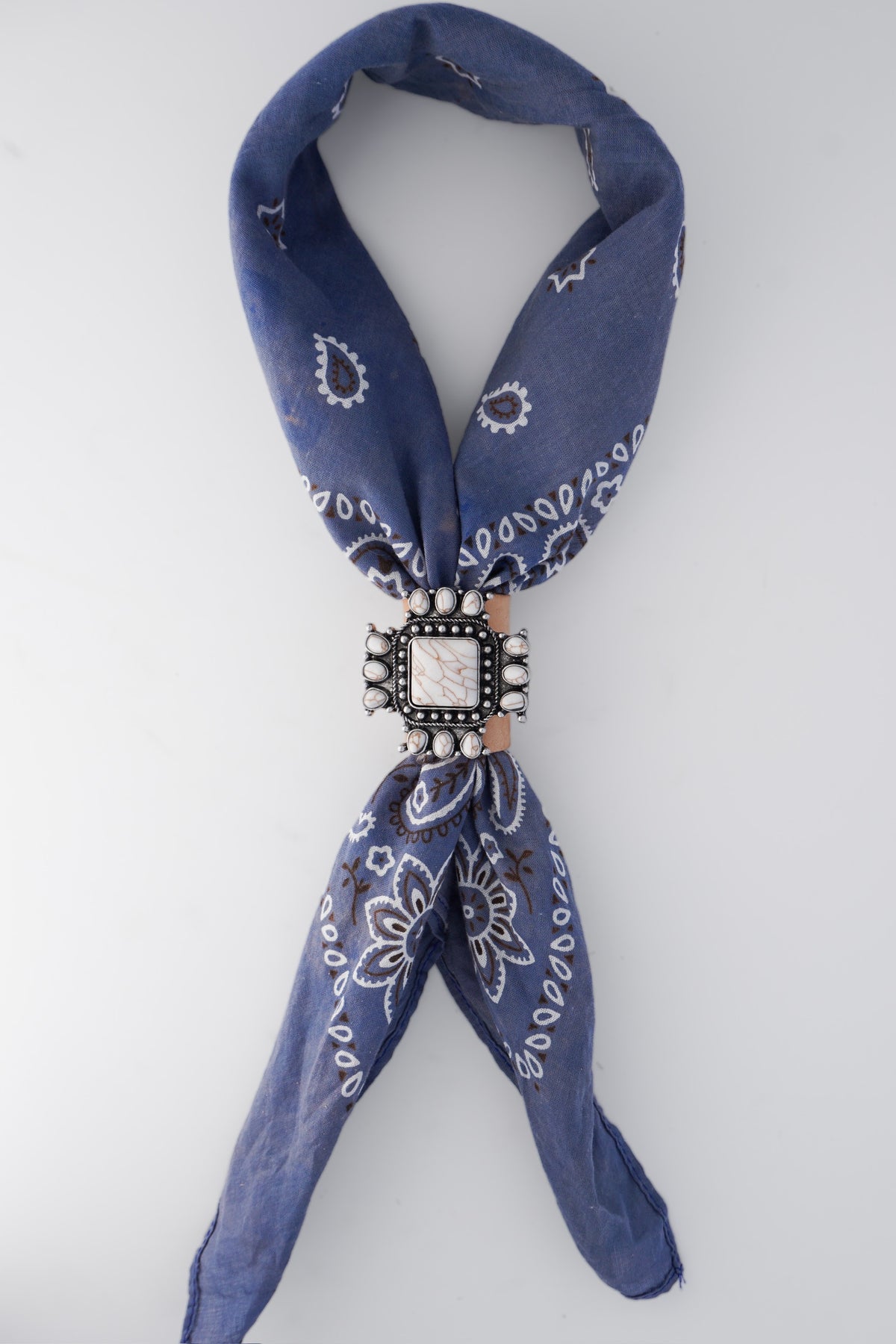 Cluster Western Concho Scarf Slide