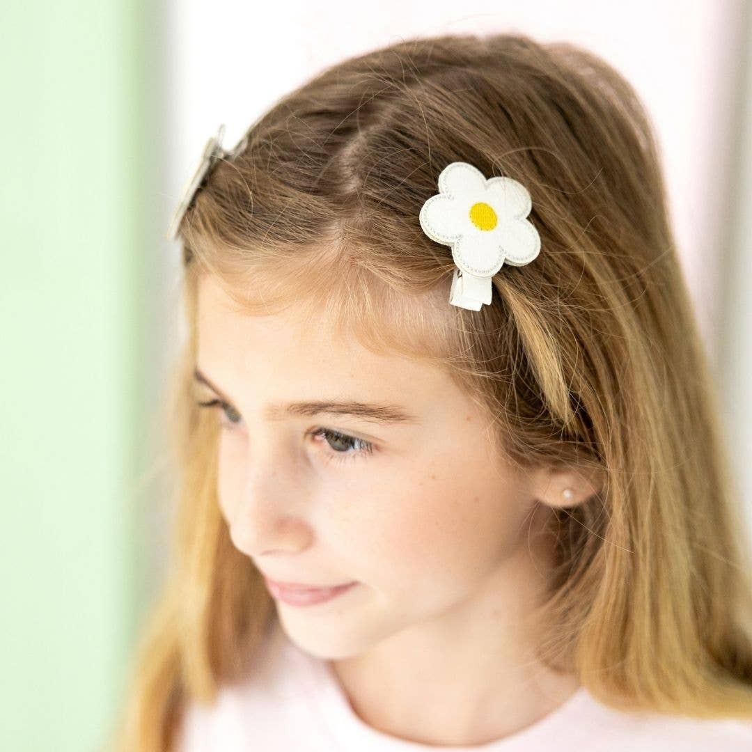 Daisy Flower Clip