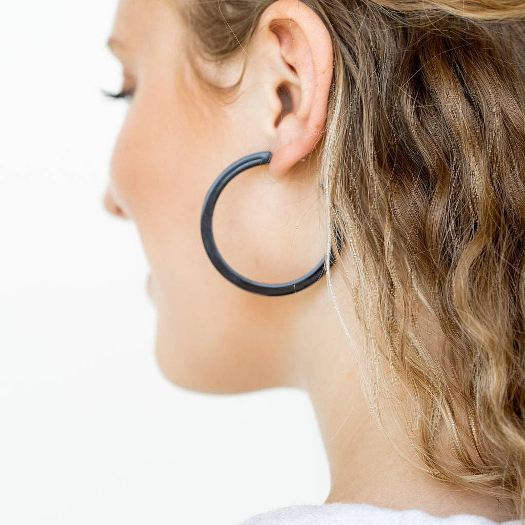 Cameron Hoops- Black