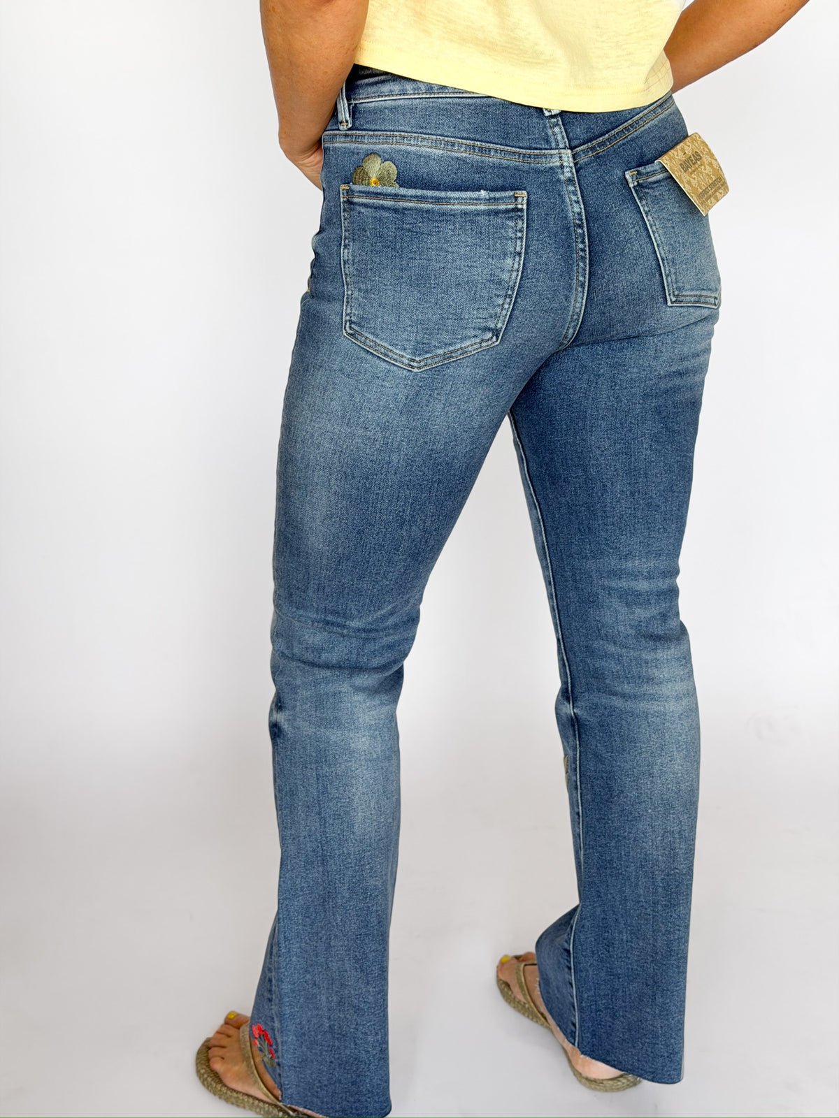 Garden Stitch MR Bootcut Jeans