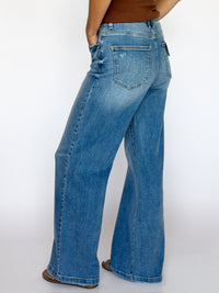 Aurora HR Wide Leg Jeans