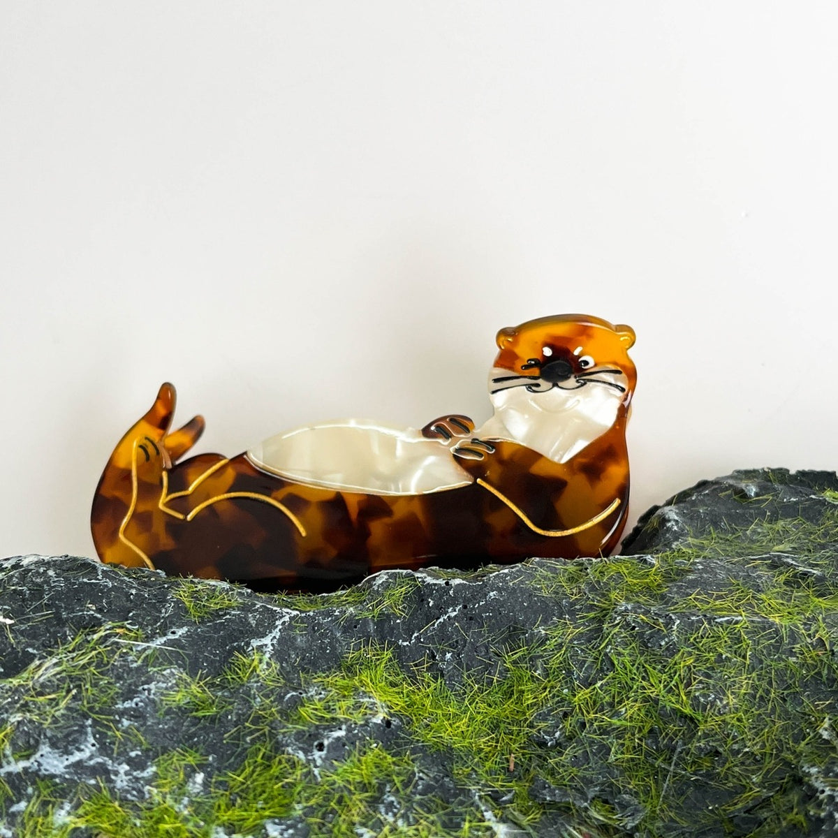 Otter Hair Clip