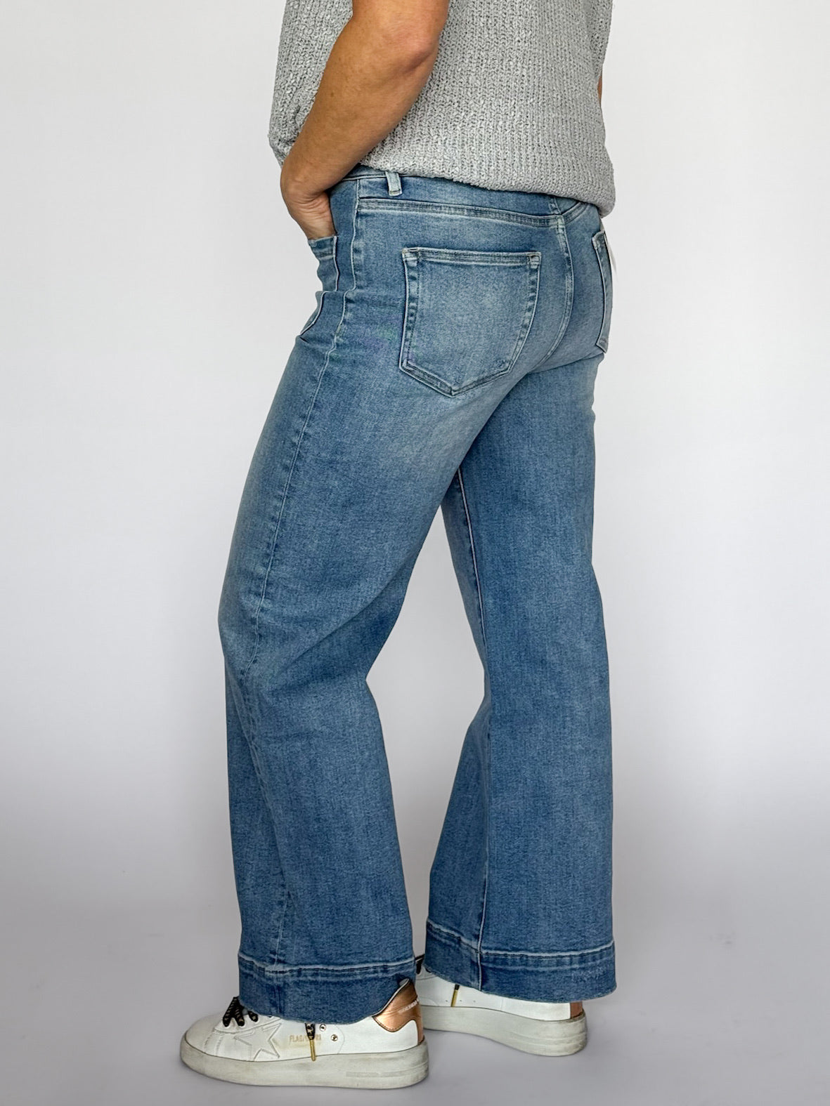 Aspen HR Wide Leg Jeans