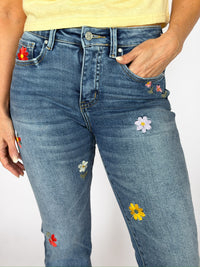 Garden Stitch MR Bootcut Jeans