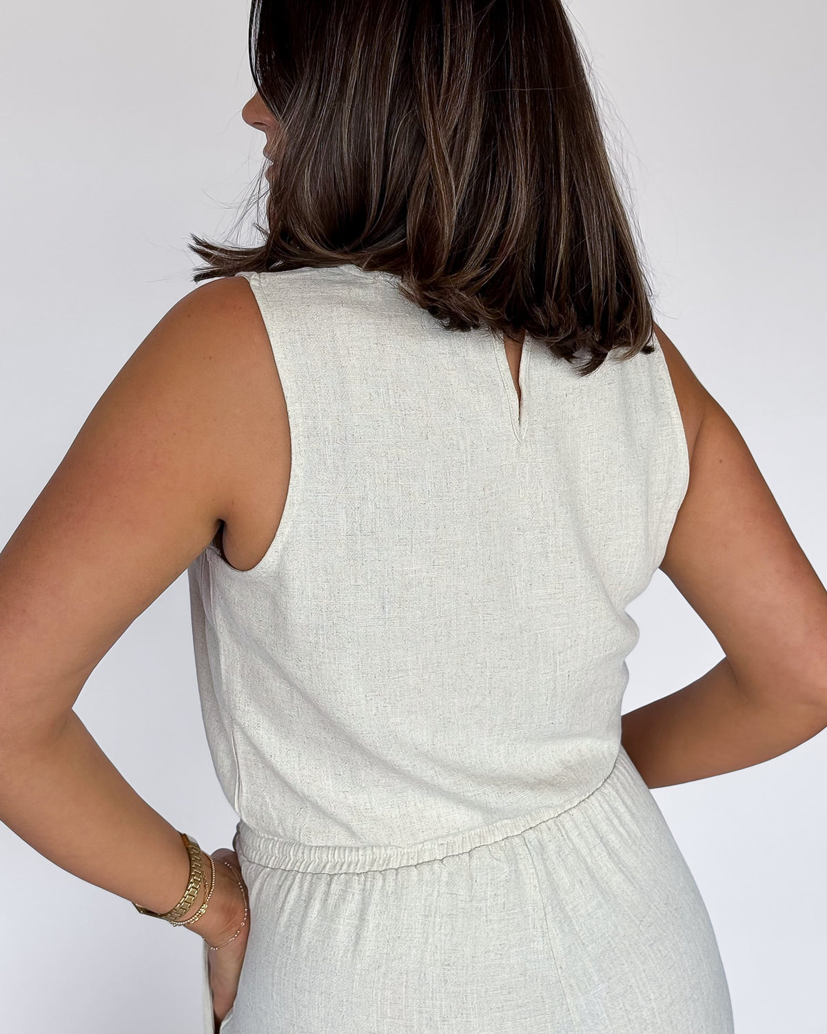 Capri Elastic Hem Top
