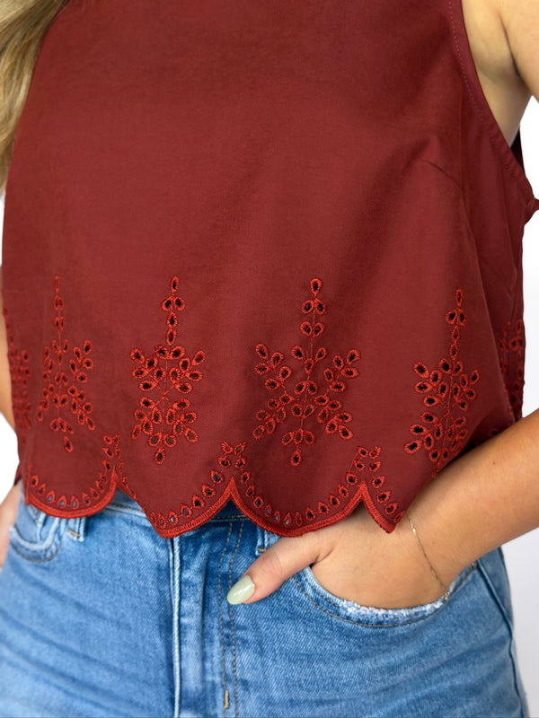 Tea Garden Scallop Hem Top