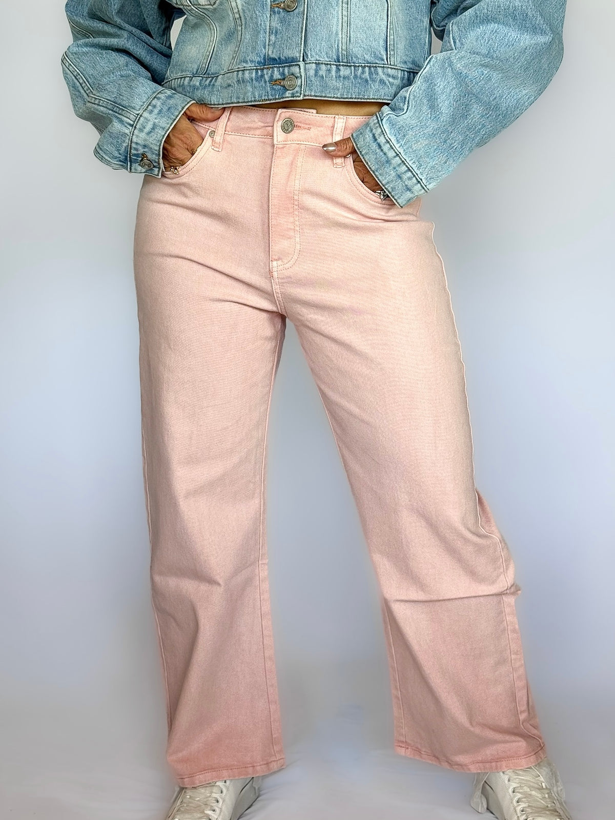 Pearl Mid Rise Barrel Jeans