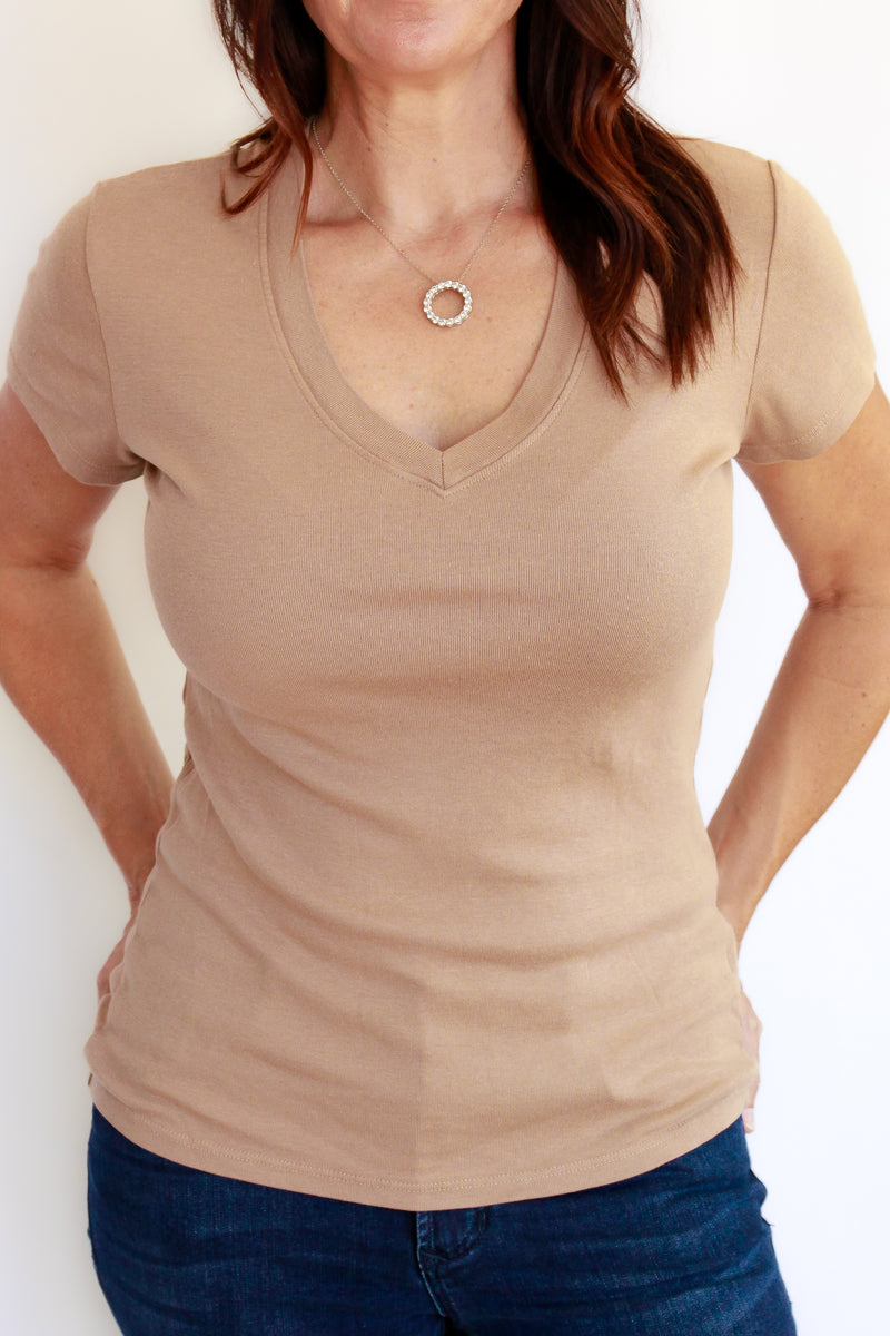 Jane Basic Tee- Brown