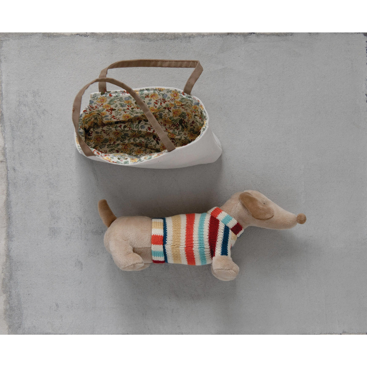 Removable Dachshund in Carrier