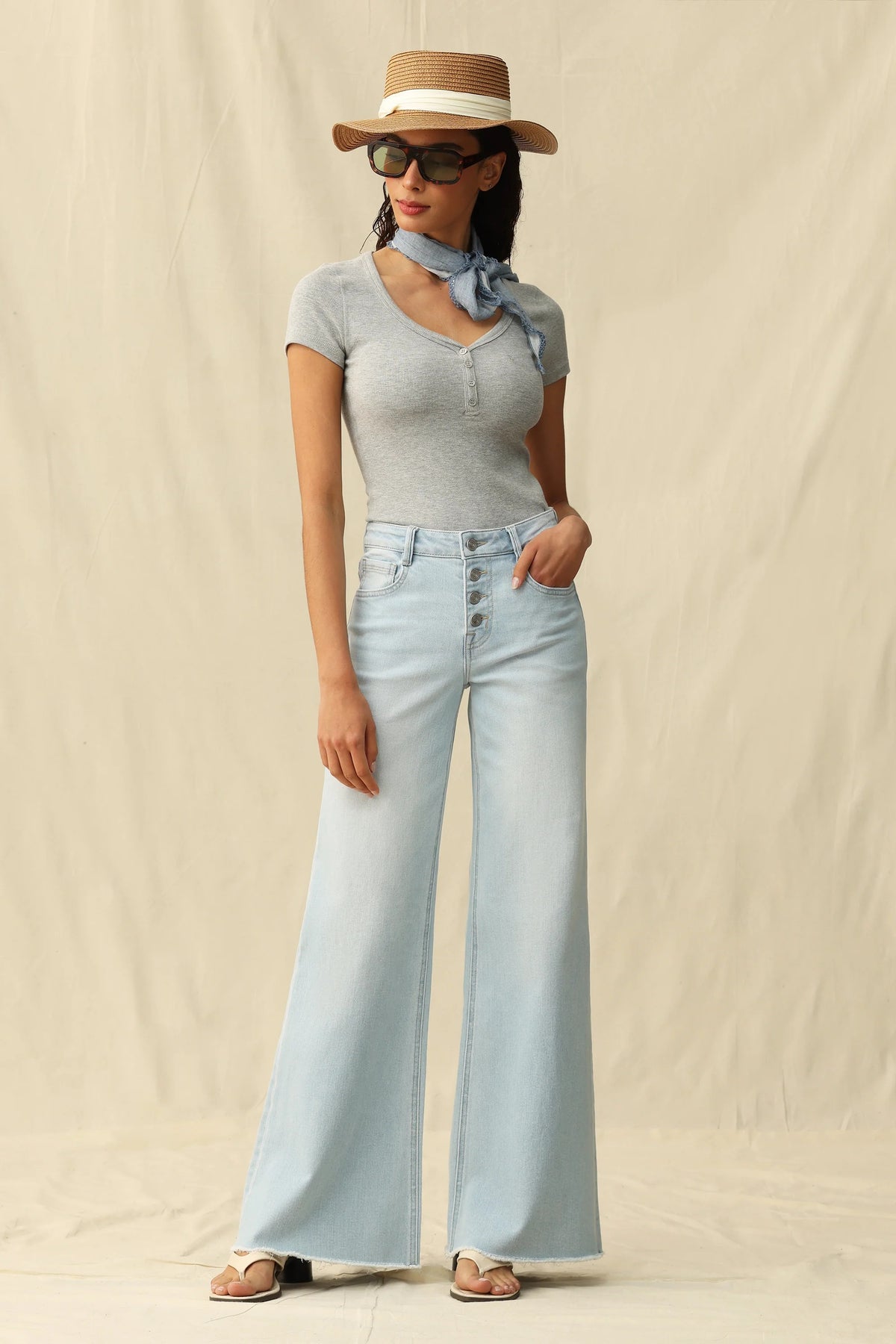 Jenny MR Wide Leg Jeans